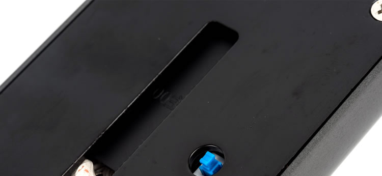 芯億迪智能鎖 一握開(kāi)全自動(dòng)指紋鎖