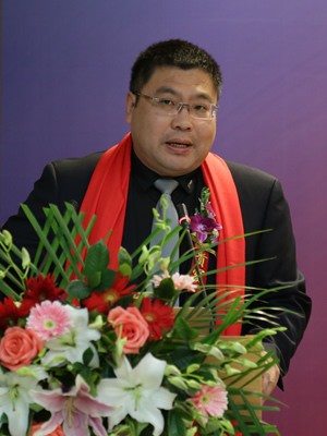 劉強(qiáng)華澤三峰